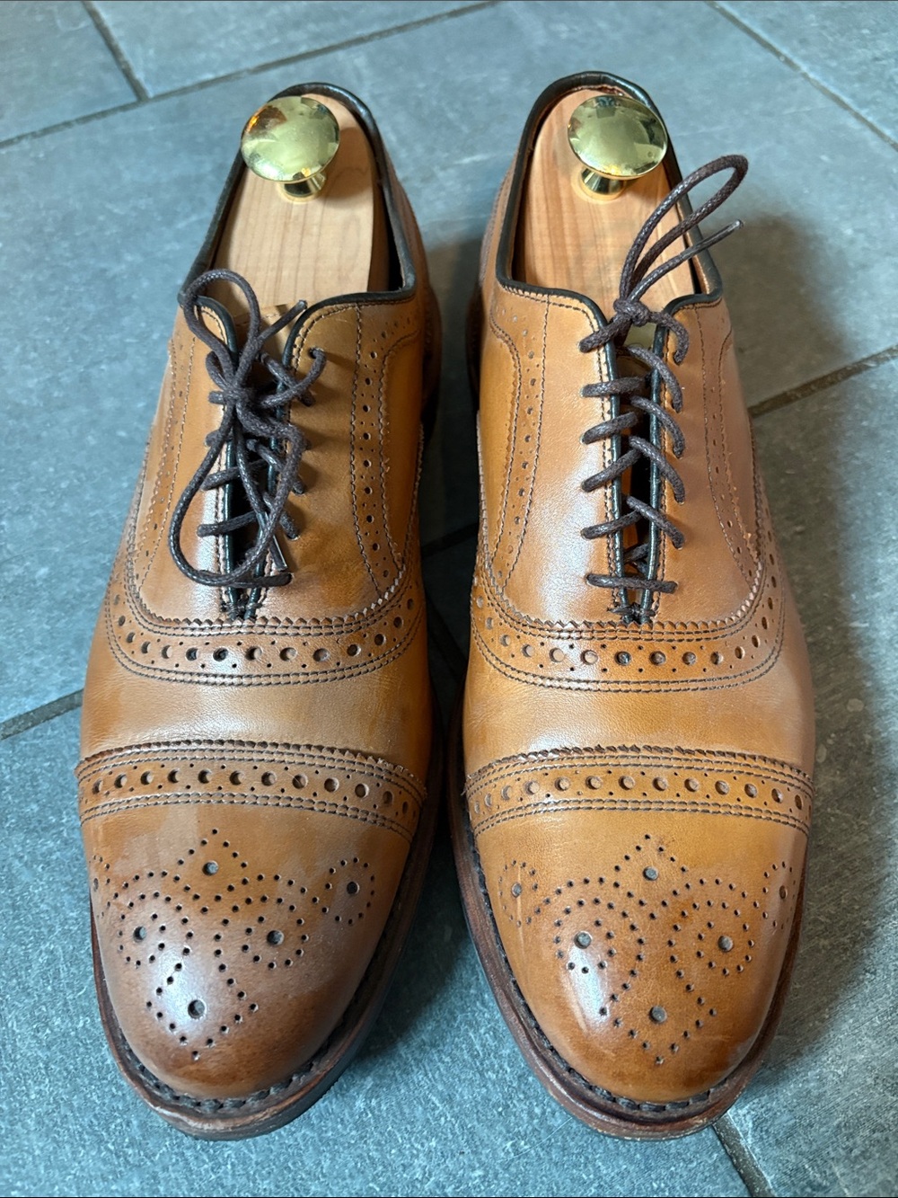 Brooks Brothers Classic Men’s Tan Leather Brogue Oxfords